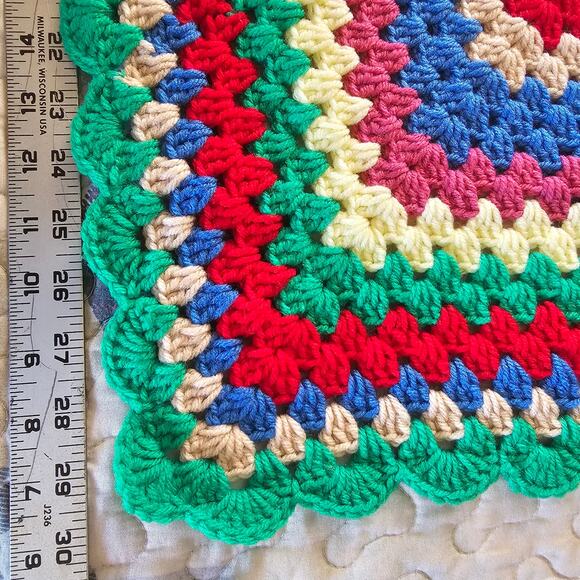 CROCHET Afghan Blanket Large Granny Square Multicolor 30" x 30" Square - Picture 2 of 5
